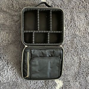 Relavel Adjustable Makeup Bag